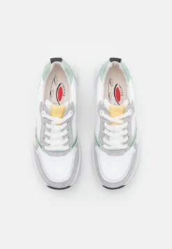 Gabor Comfort Sneakers Laag - Weiss/Light Grey Kombi -Gabor 1ec20033fb6f41fdad9749428f25c669