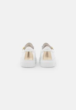 Gabor Comfort Sneakers Laag - Weiss/Platino/Gold 11 Gabor Comfort Sneakers Laag - Weiss/Platino/Gold -Gabor 82b1dd2619d5427b941734d37cfcea28