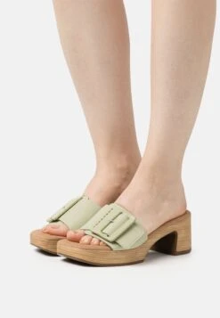 Gabor Comfort Clogs - Salbei